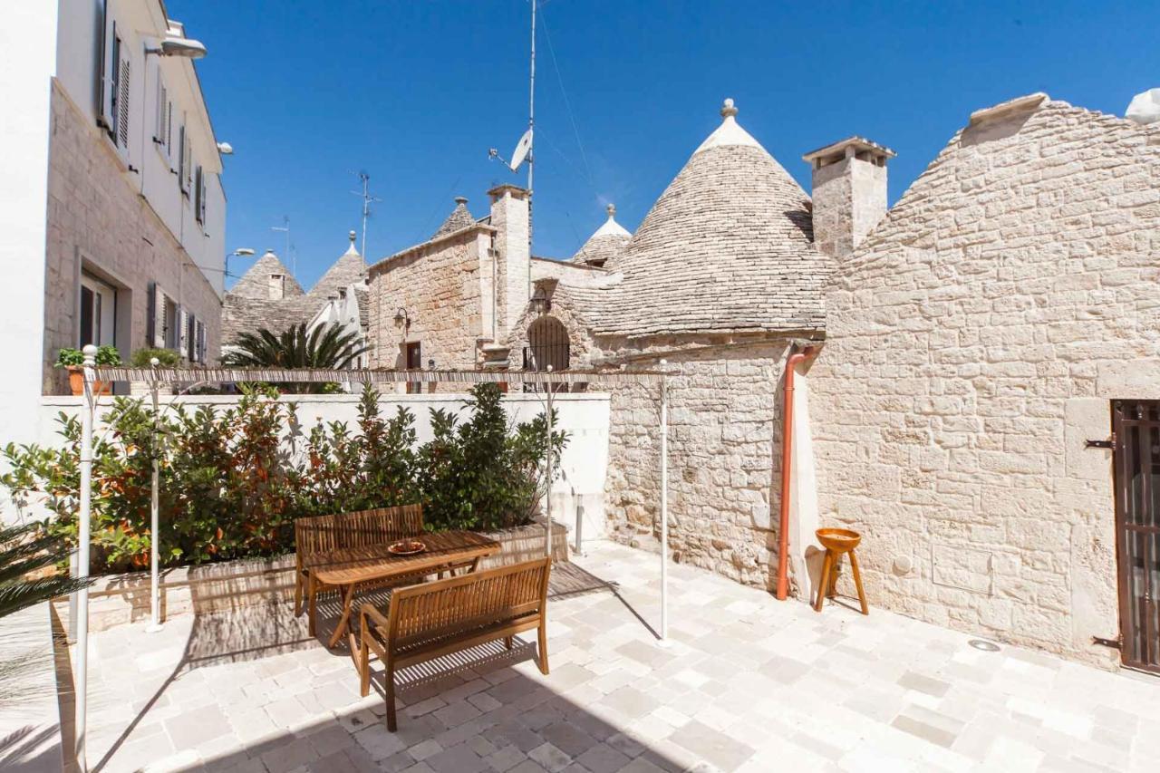 La Corte Di Ercole Alberobello Luaran gambar